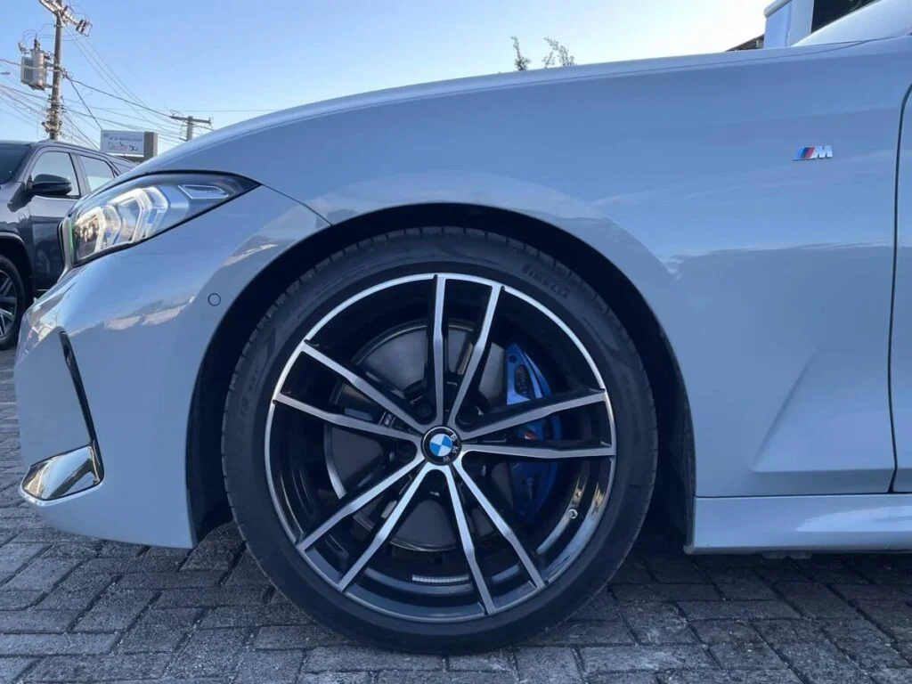 BMW 320i M Sport 2023 — imagem 2
