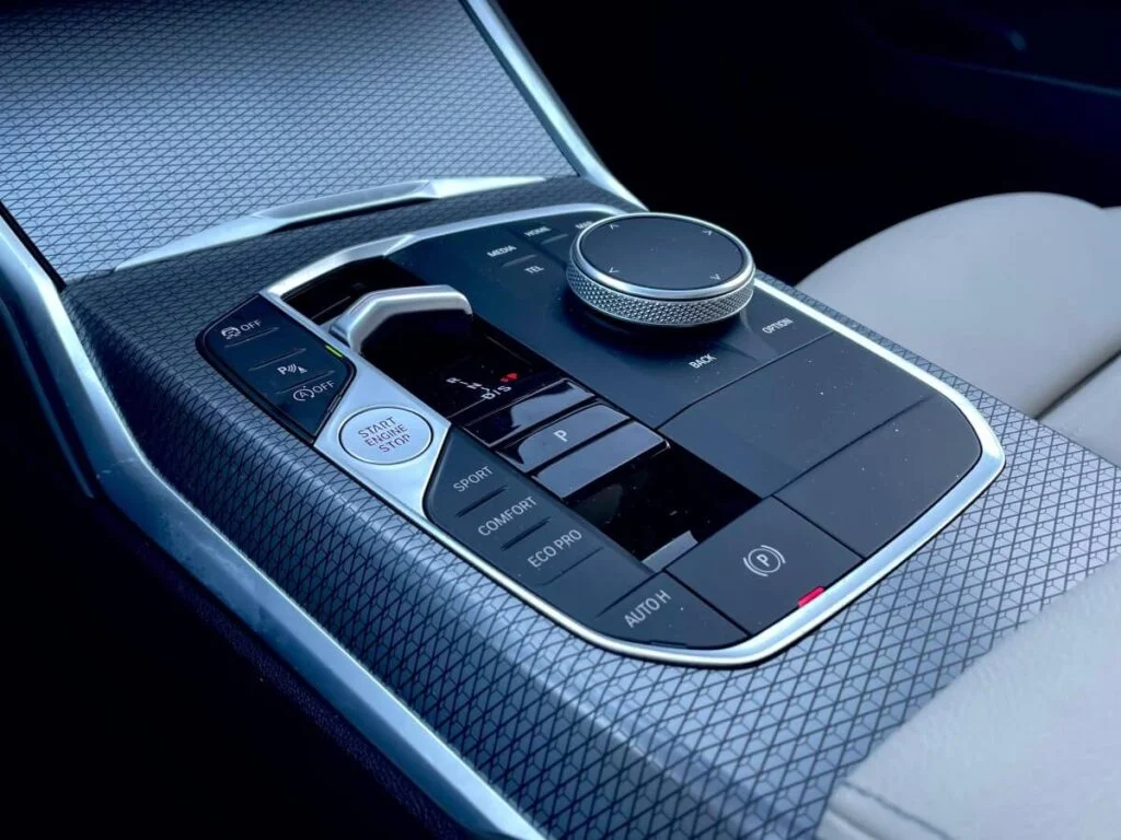 BMW 320i M Sport 2023 — imagem 6